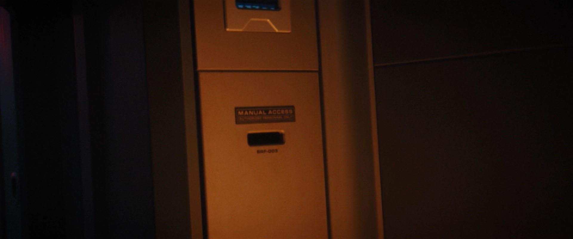 extant_StarTrekDiscovery_2x14-SuchSweetSorrowPart2_04878.jpg