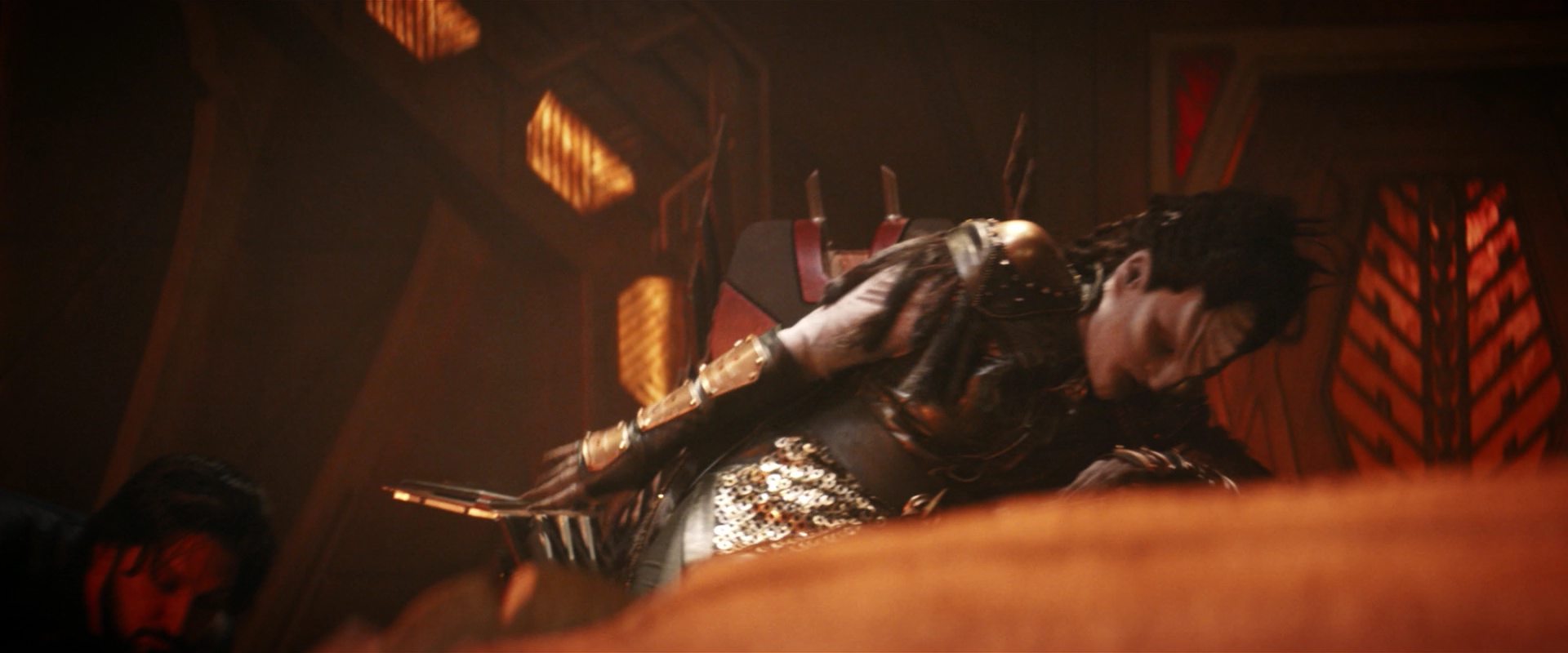 extant_StarTrekDiscovery_2x14-SuchSweetSorrowPart2_04915.jpg