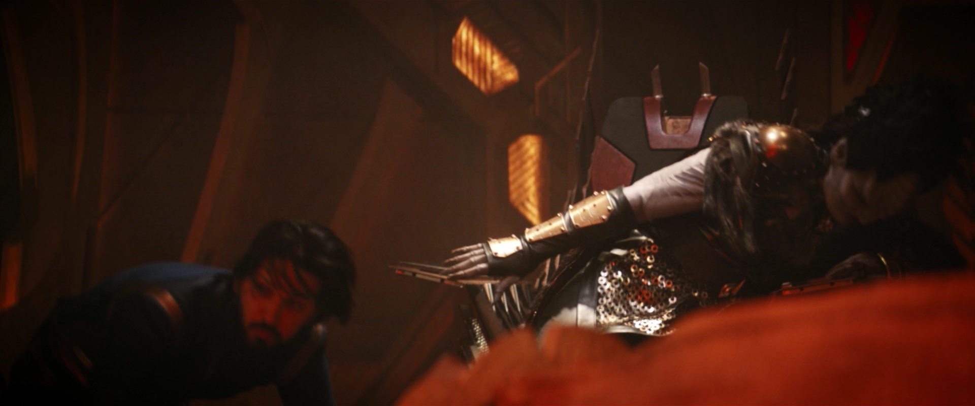 extant_StarTrekDiscovery_2x14-SuchSweetSorrowPart2_04916.jpg