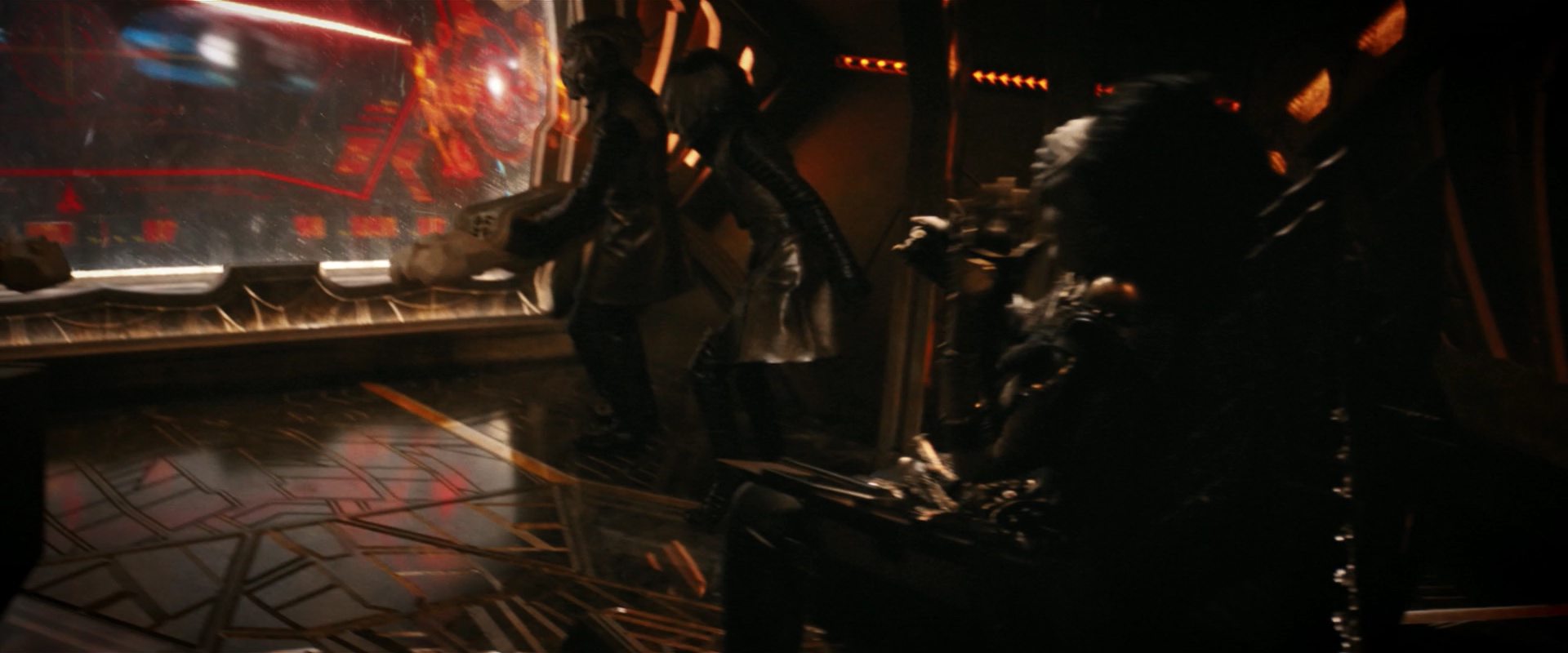 extant_StarTrekDiscovery_2x14-SuchSweetSorrowPart2_04920.jpg