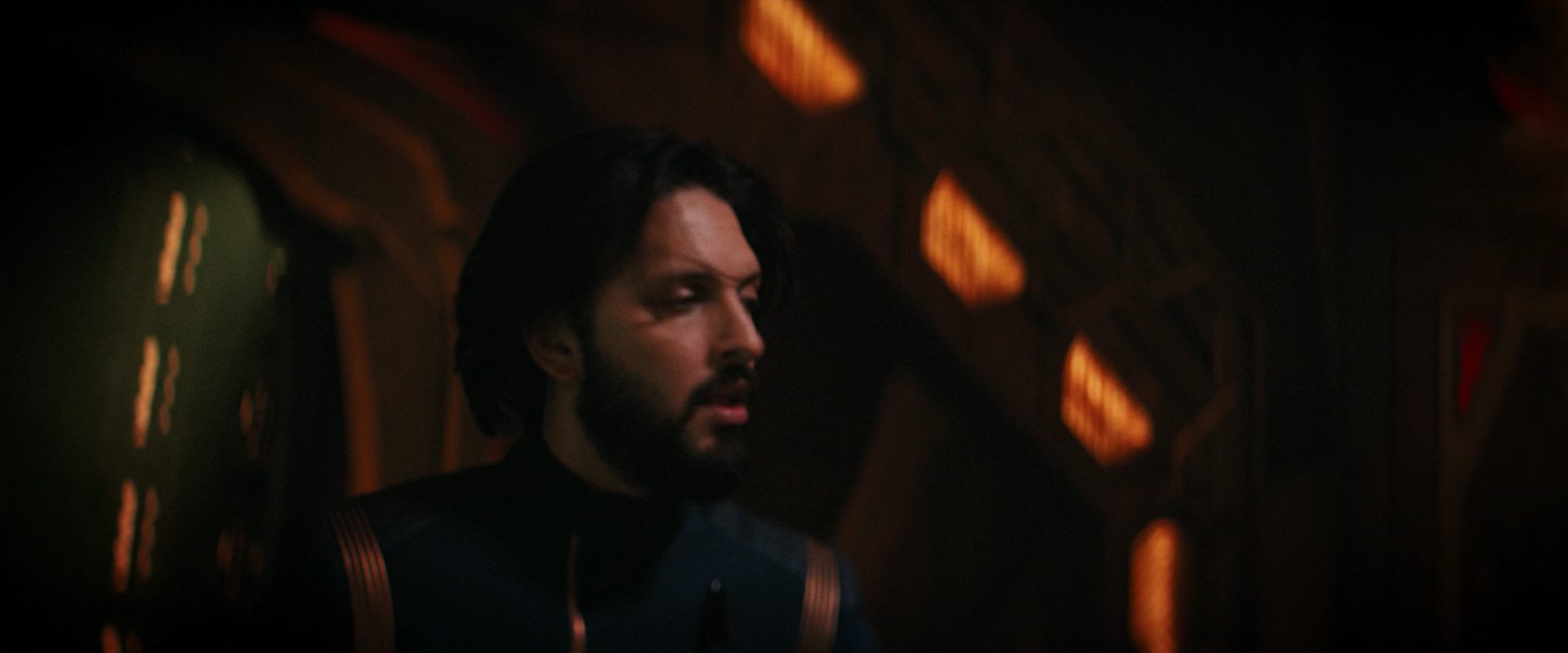 extant_StarTrekDiscovery_2x14-SuchSweetSorrowPart2_04926.jpg