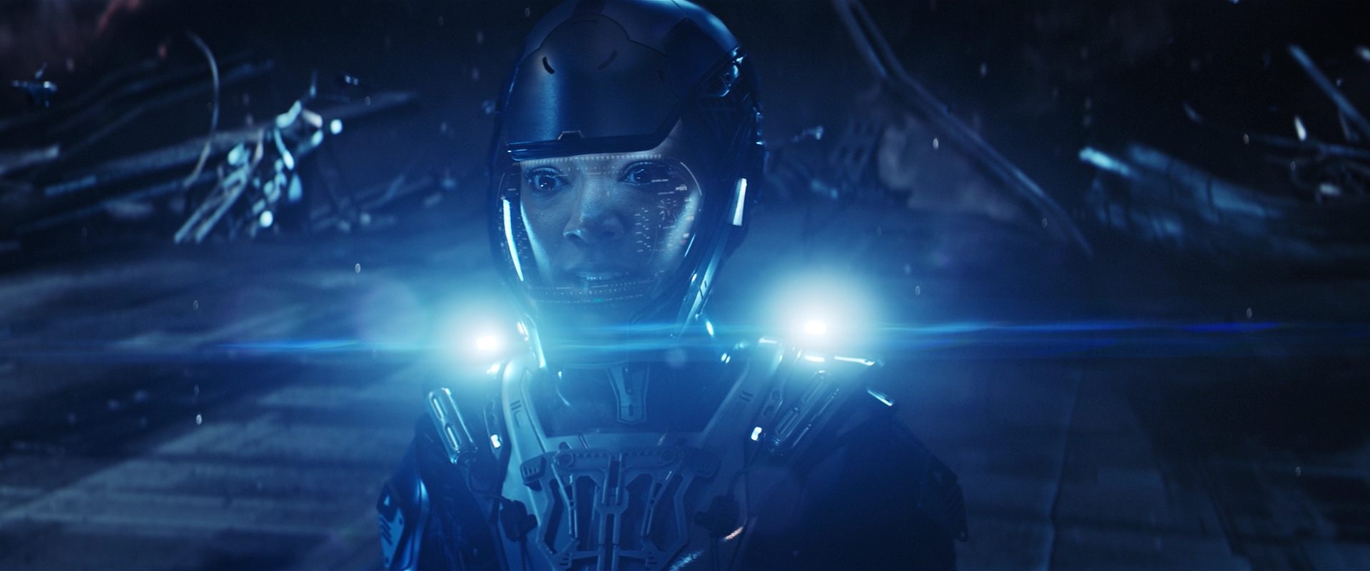 extant_StarTrekDiscovery_2x14-SuchSweetSorrowPart2_05076.jpg