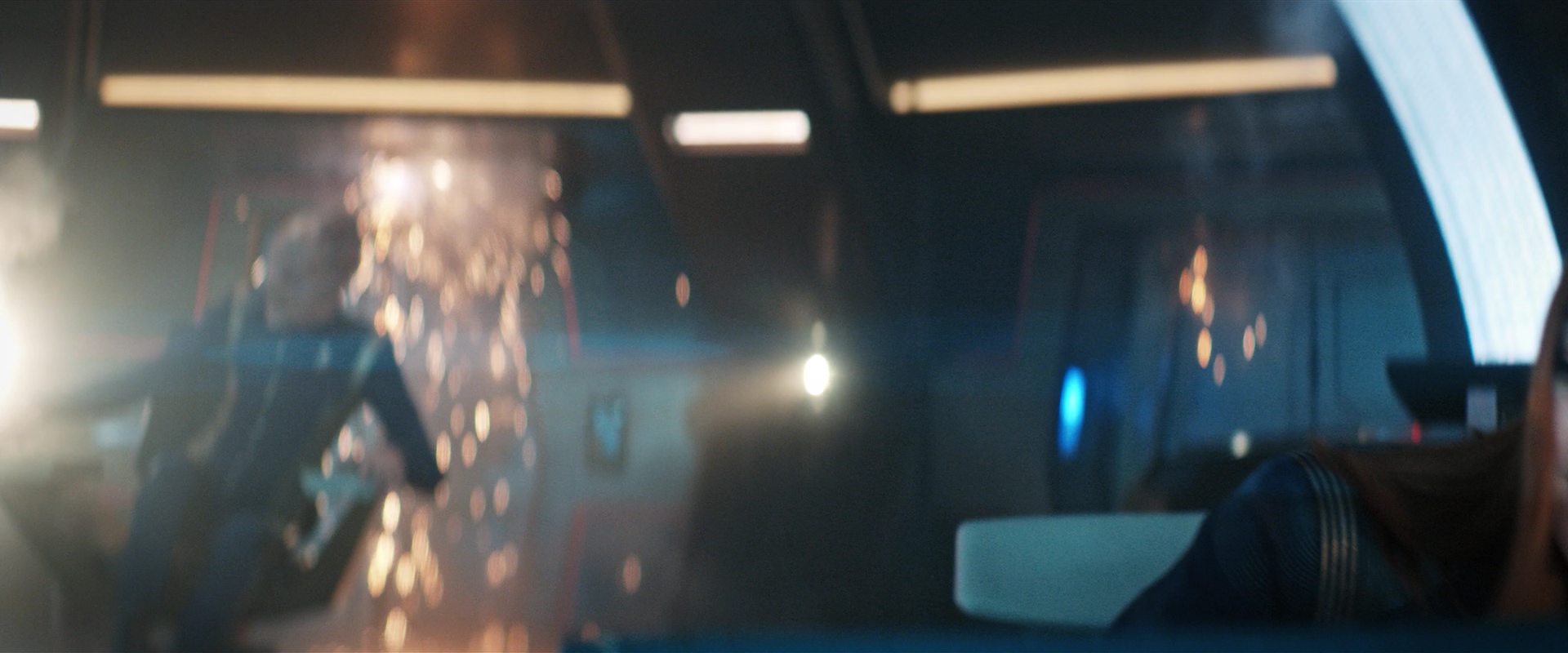 extant_StarTrekDiscovery_2x14-SuchSweetSorrowPart2_05131.jpg