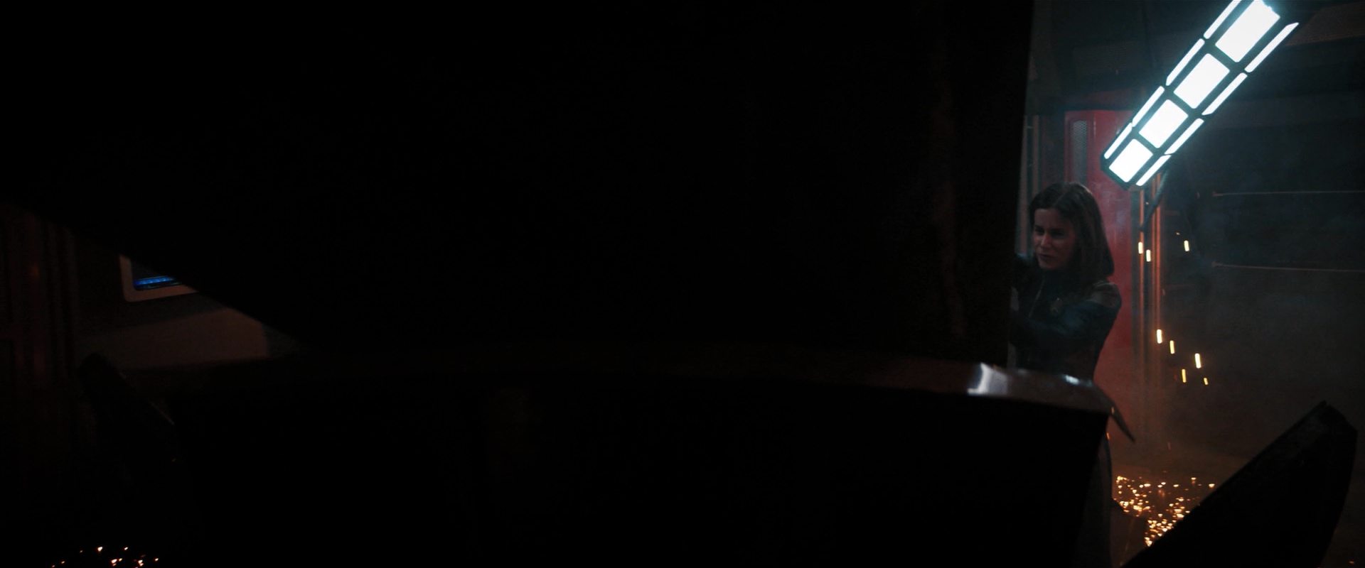 extant_StarTrekDiscovery_2x14-SuchSweetSorrowPart2_05289.jpg