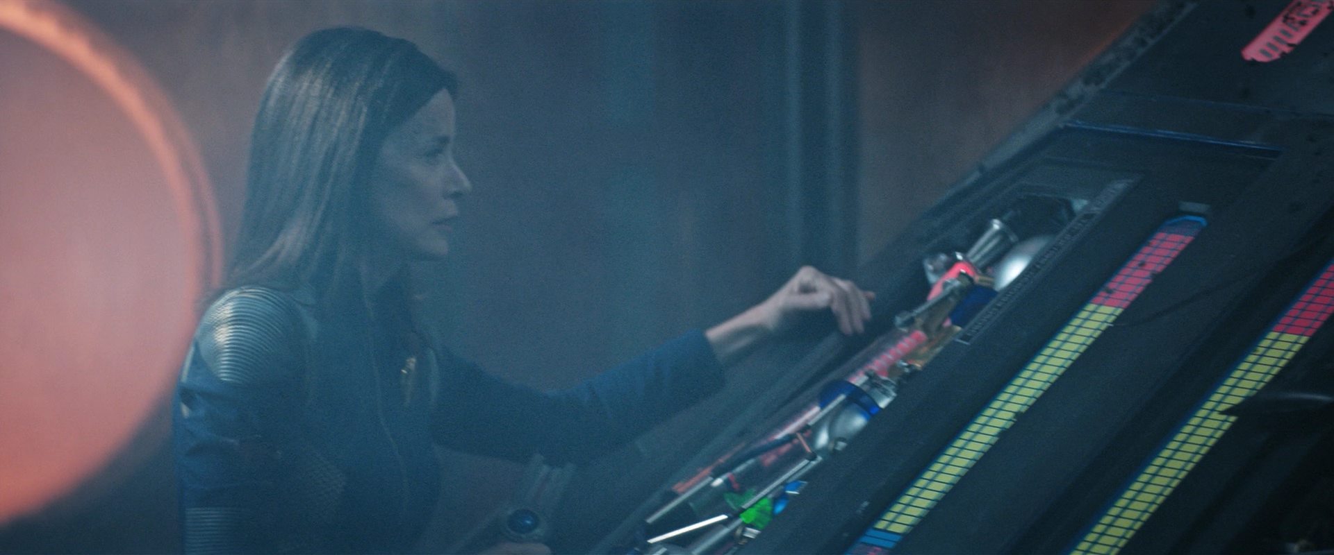 extant_StarTrekDiscovery_2x14-SuchSweetSorrowPart2_05327.jpg