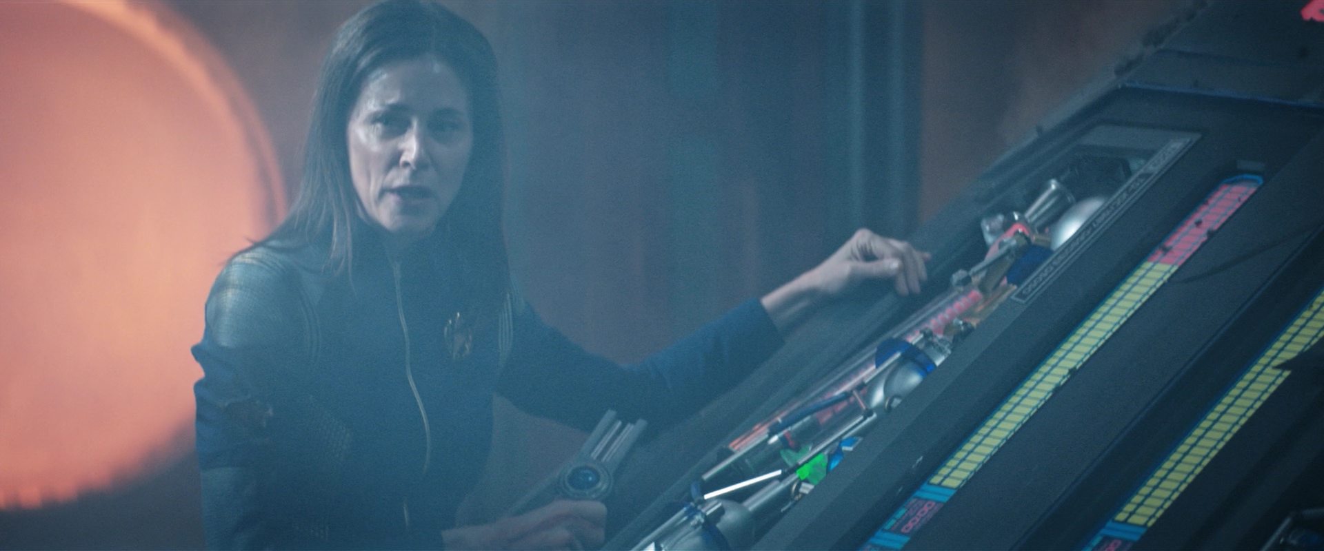 extant_StarTrekDiscovery_2x14-SuchSweetSorrowPart2_05330.jpg