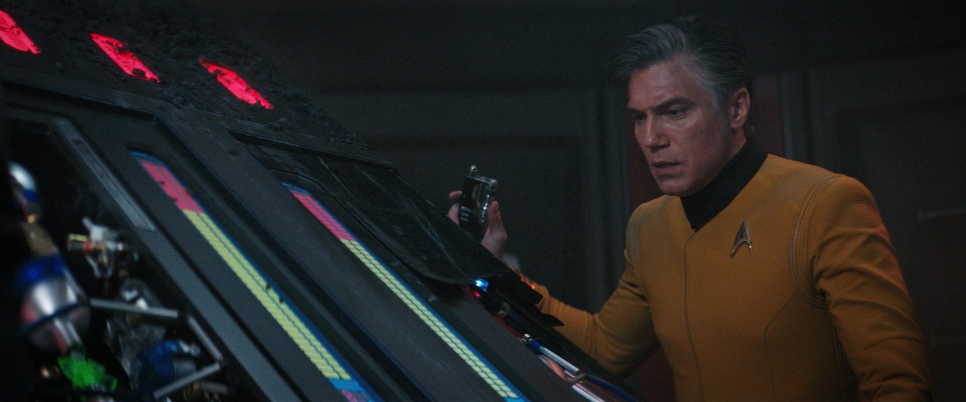extant_StarTrekDiscovery_2x14-SuchSweetSorrowPart2_05343.jpg