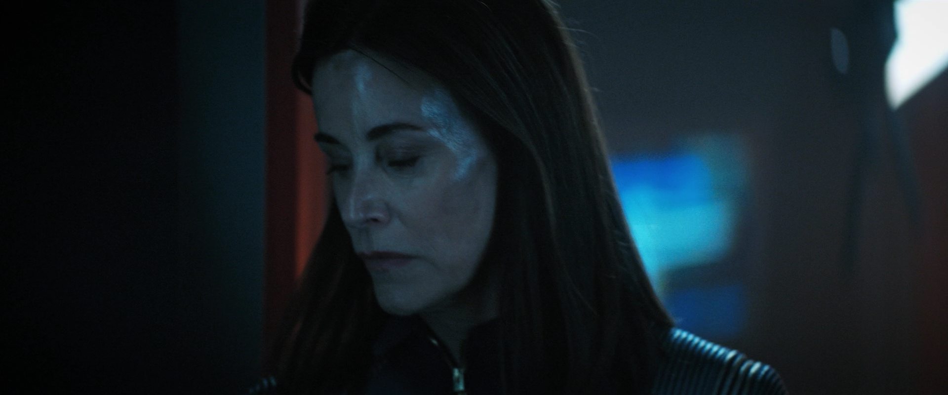 extant_StarTrekDiscovery_2x14-SuchSweetSorrowPart2_05464.jpg