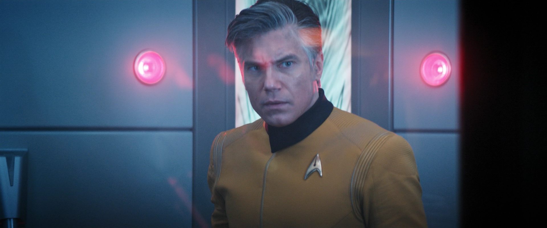 extant_StarTrekDiscovery_2x14-SuchSweetSorrowPart2_05475.jpg