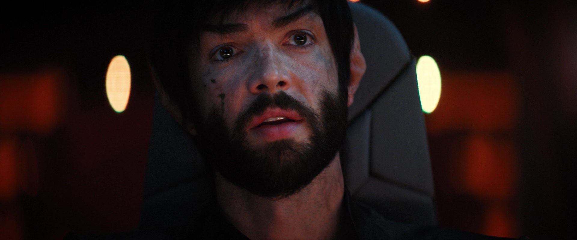 extant_StarTrekDiscovery_2x14-SuchSweetSorrowPart2_05589.jpg