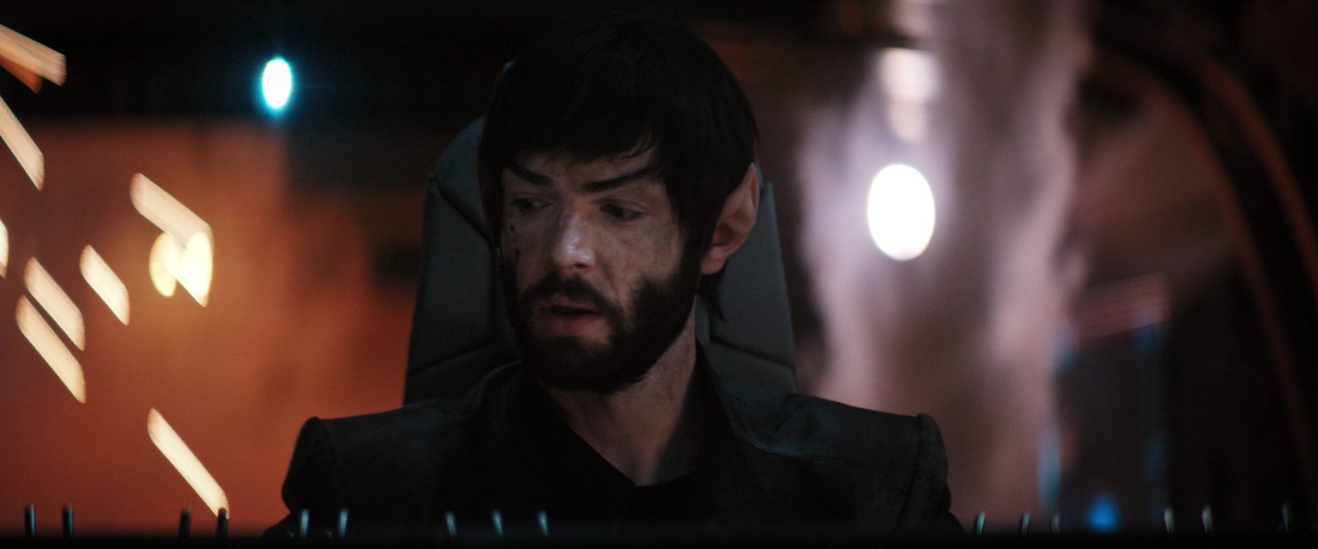 extant_StarTrekDiscovery_2x14-SuchSweetSorrowPart2_05600.jpg