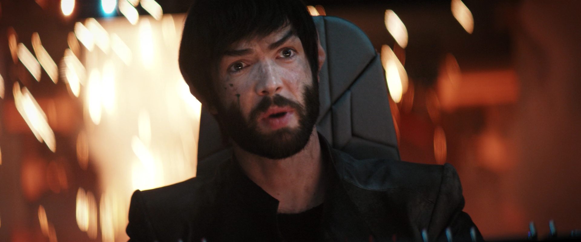 extant_StarTrekDiscovery_2x14-SuchSweetSorrowPart2_05706.jpg