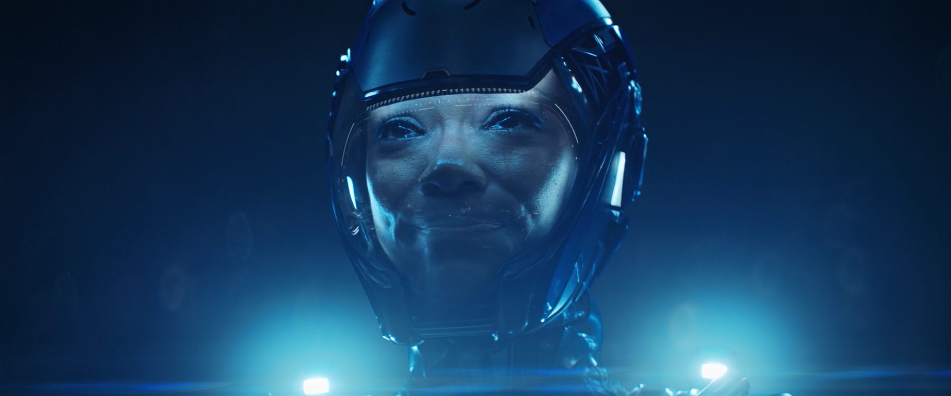 extant_StarTrekDiscovery_2x14-SuchSweetSorrowPart2_05728.jpg