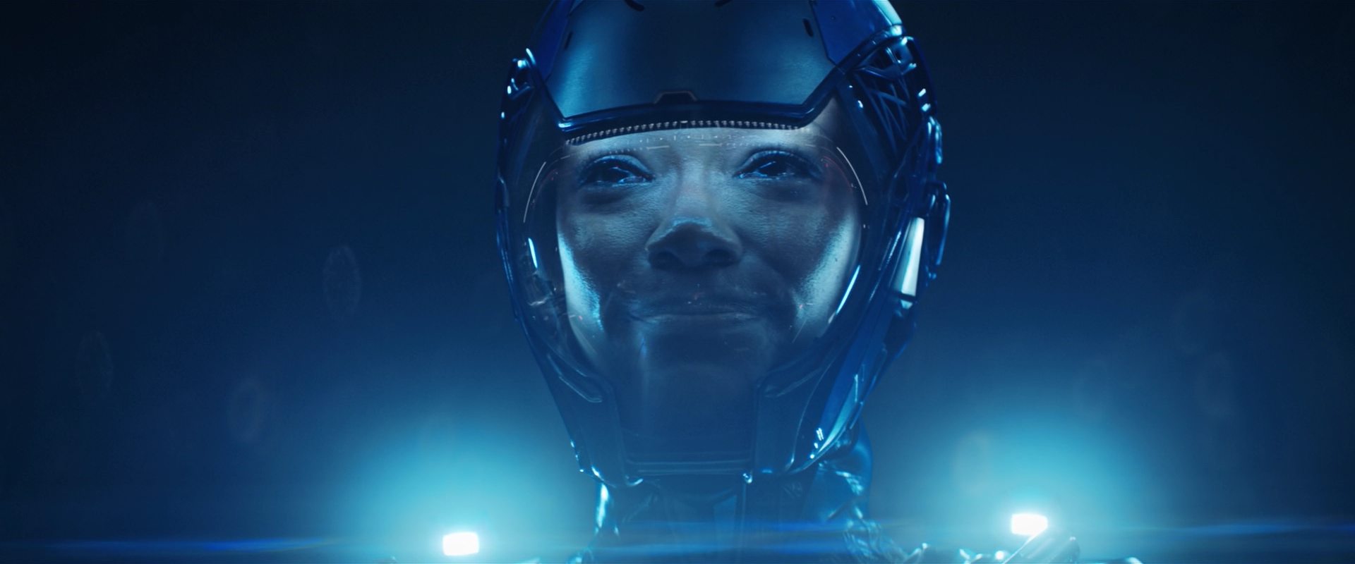 extant_StarTrekDiscovery_2x14-SuchSweetSorrowPart2_05729.jpg