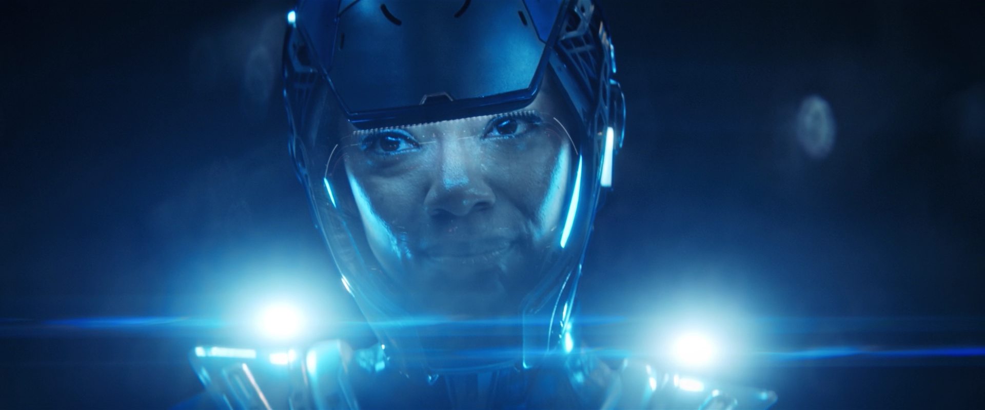 extant_StarTrekDiscovery_2x14-SuchSweetSorrowPart2_05824.jpg
