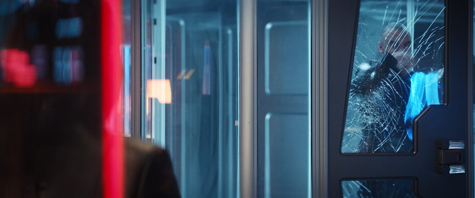 extant_StarTrekDiscovery_2x14-SuchSweetSorrowPart2_05954.jpg