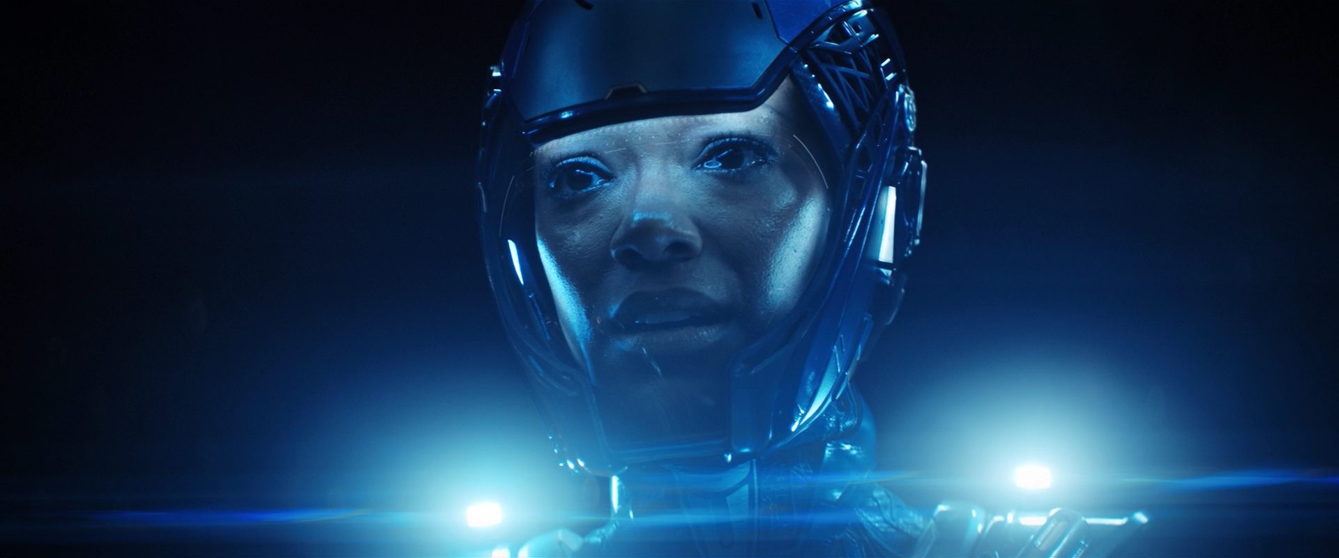 extant_StarTrekDiscovery_2x14-SuchSweetSorrowPart2_06096.jpg
