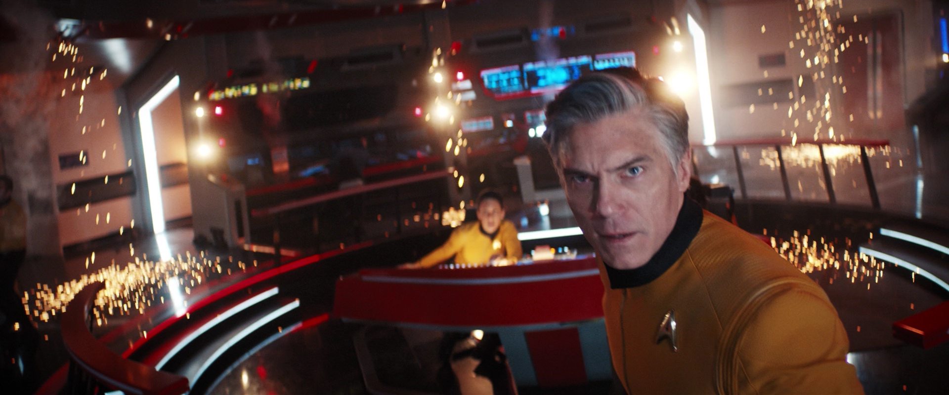 extant_StarTrekDiscovery_2x14-SuchSweetSorrowPart2_06267.jpg