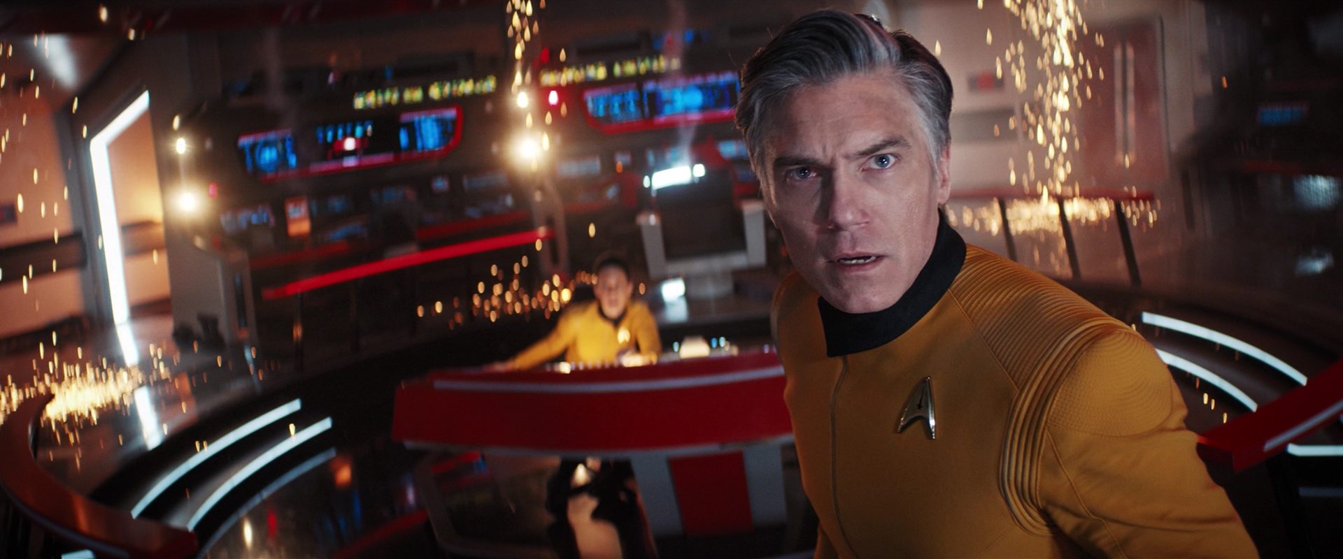 extant_StarTrekDiscovery_2x14-SuchSweetSorrowPart2_06268.jpg