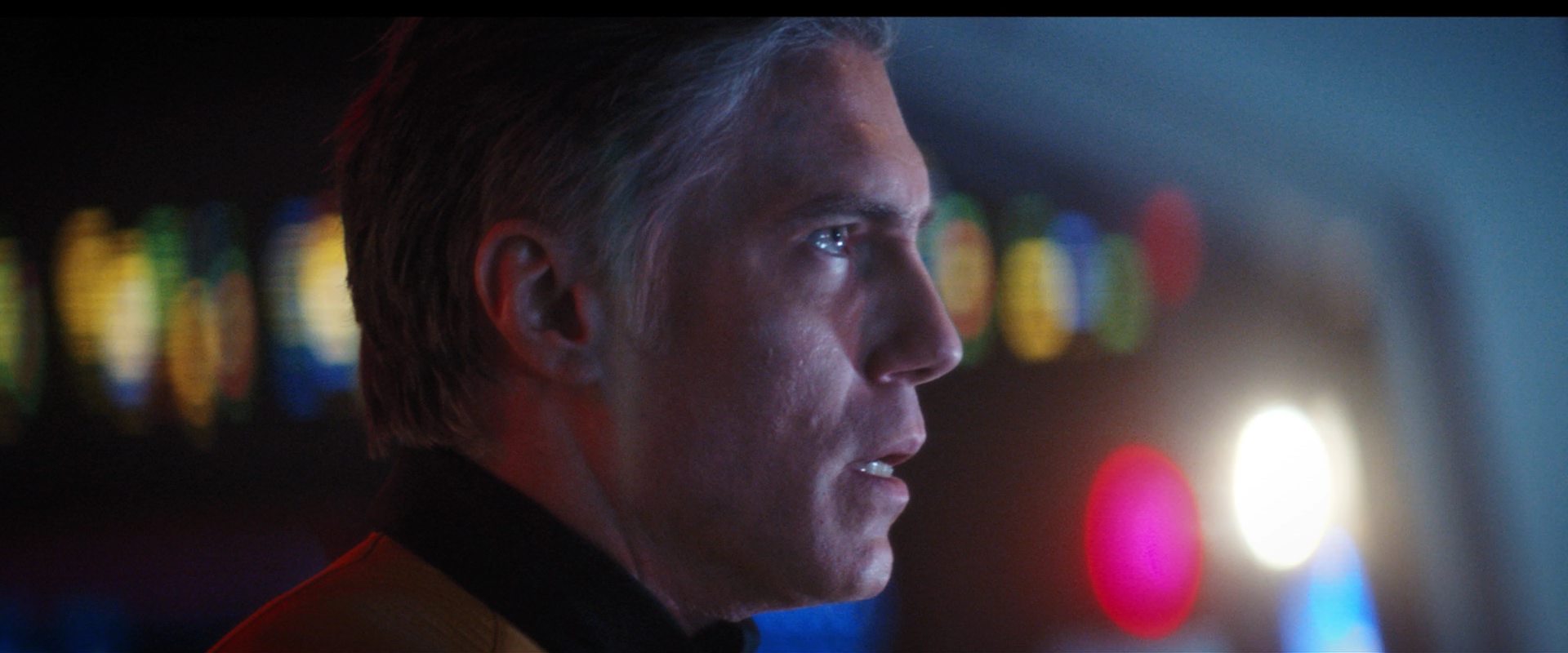 extant_StarTrekDiscovery_2x14-SuchSweetSorrowPart2_06275.jpg