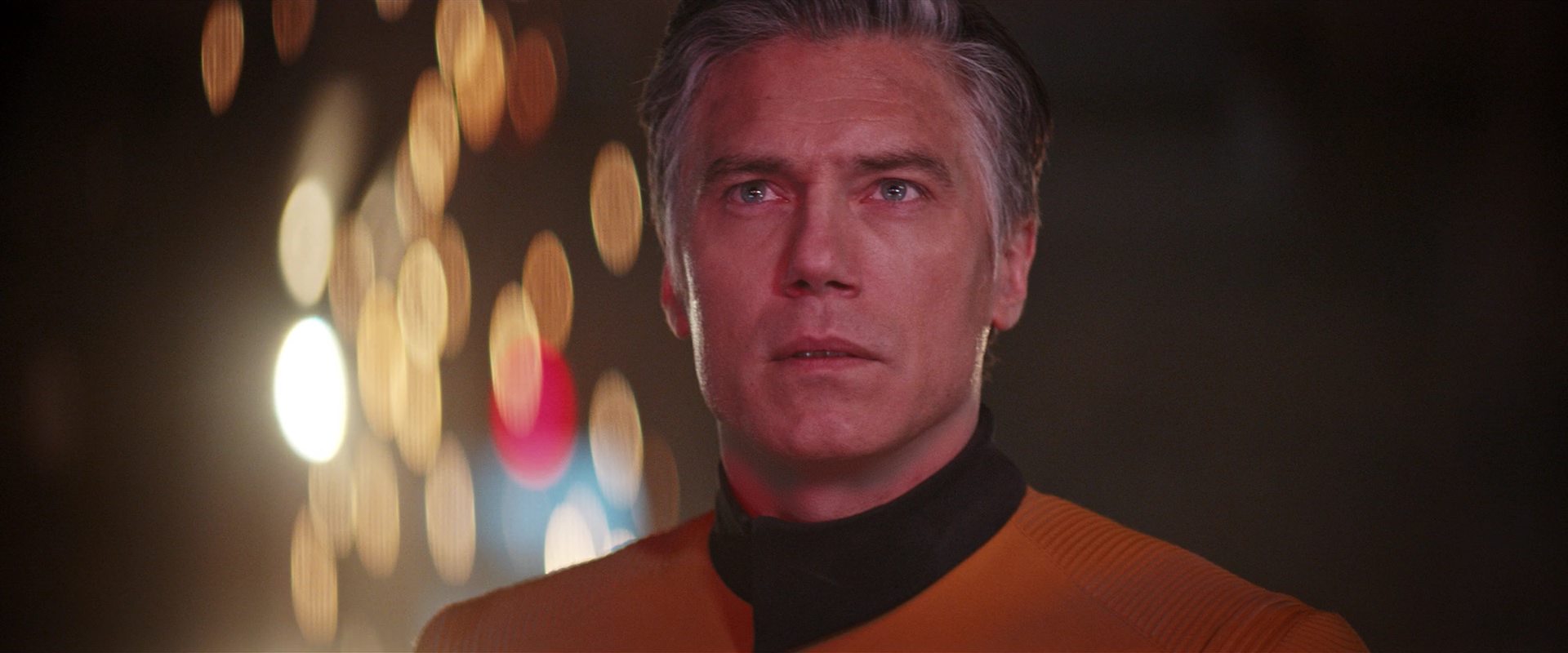 extant_StarTrekDiscovery_2x14-SuchSweetSorrowPart2_06296.jpg