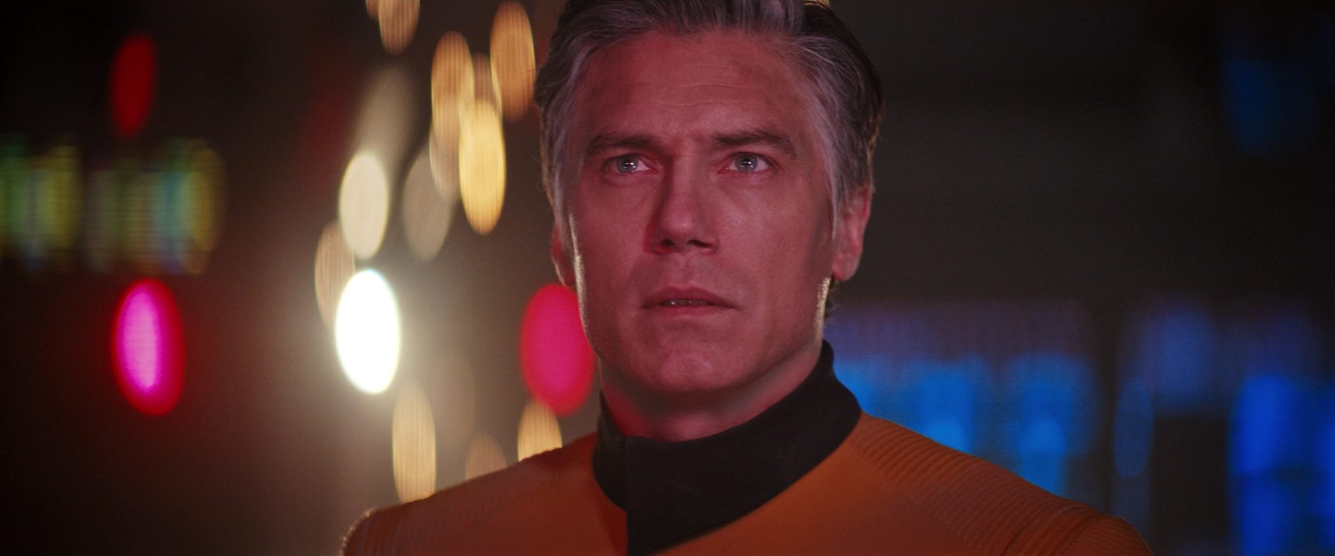 extant_StarTrekDiscovery_2x14-SuchSweetSorrowPart2_06297.jpg