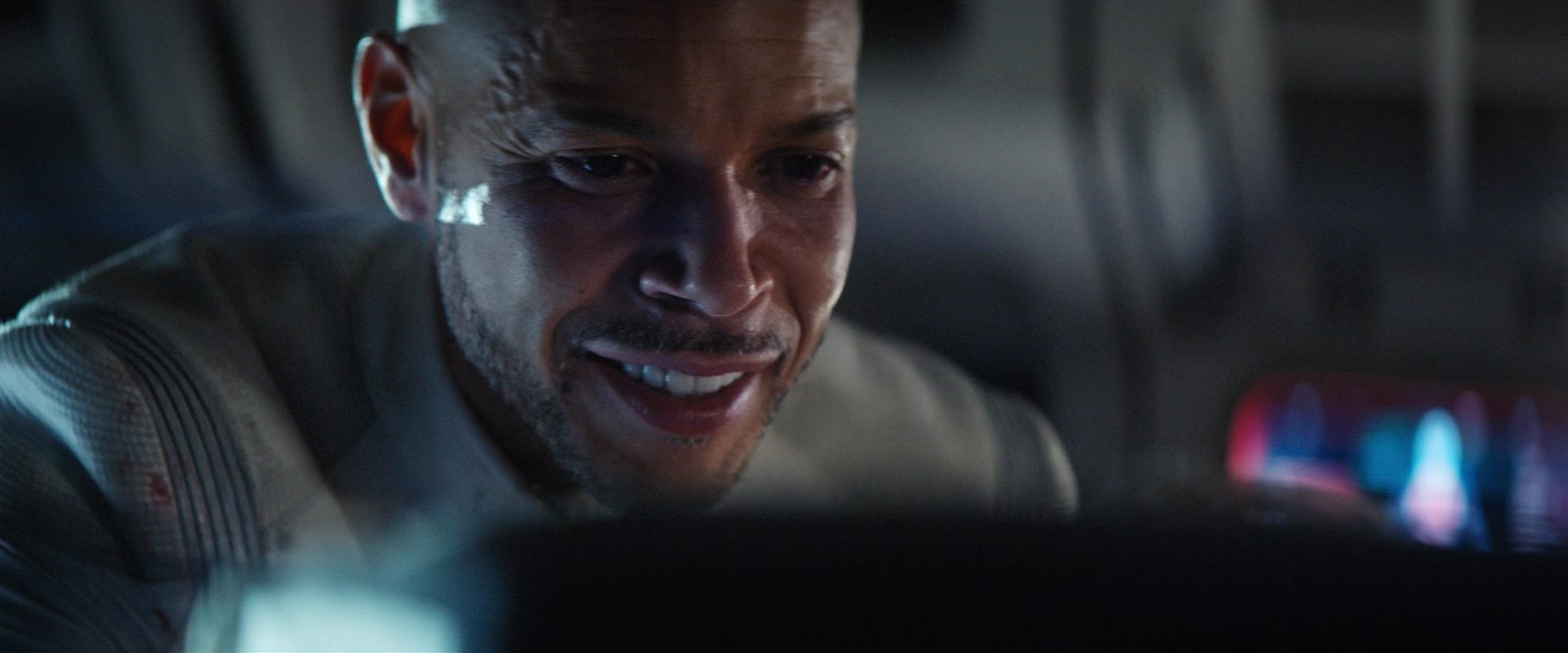extant_StarTrekDiscovery_2x14-SuchSweetSorrowPart2_06319.jpg