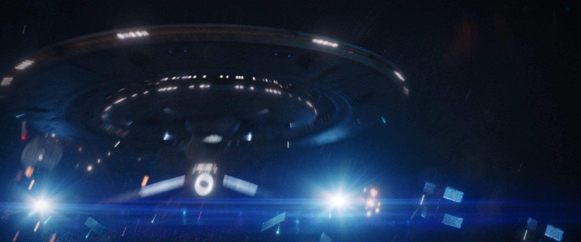 extant_StarTrekDiscovery_2x14-SuchSweetSorrowPart2_06465.jpg