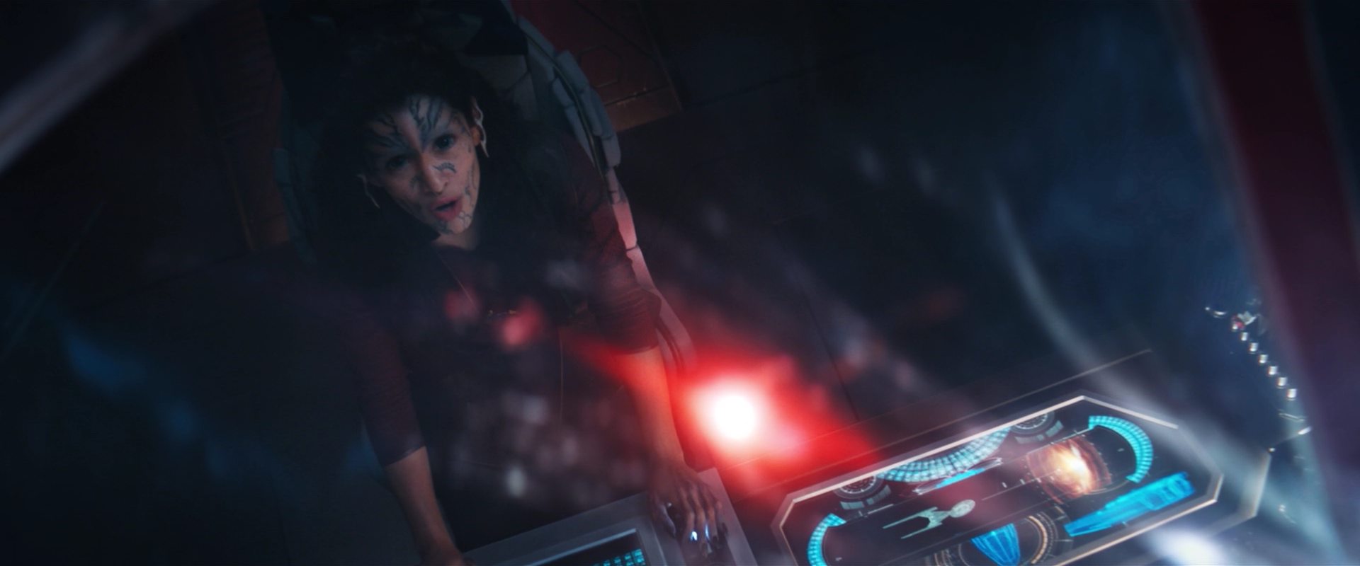 extant_StarTrekDiscovery_2x14-SuchSweetSorrowPart2_06472.jpg