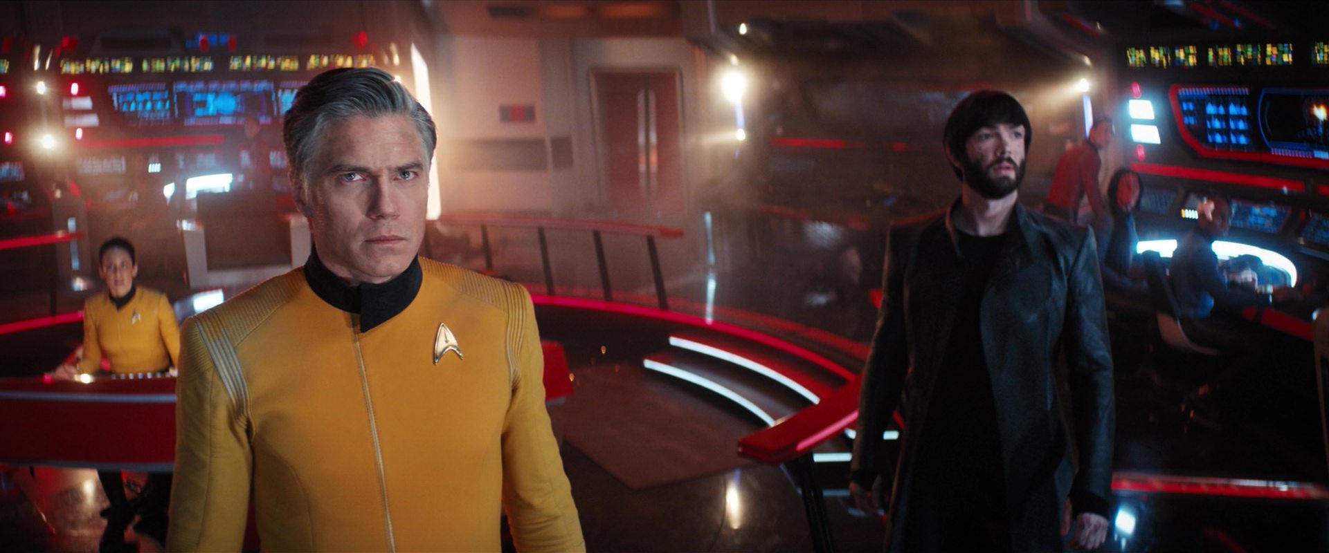 extant_StarTrekDiscovery_2x14-SuchSweetSorrowPart2_06524.jpg