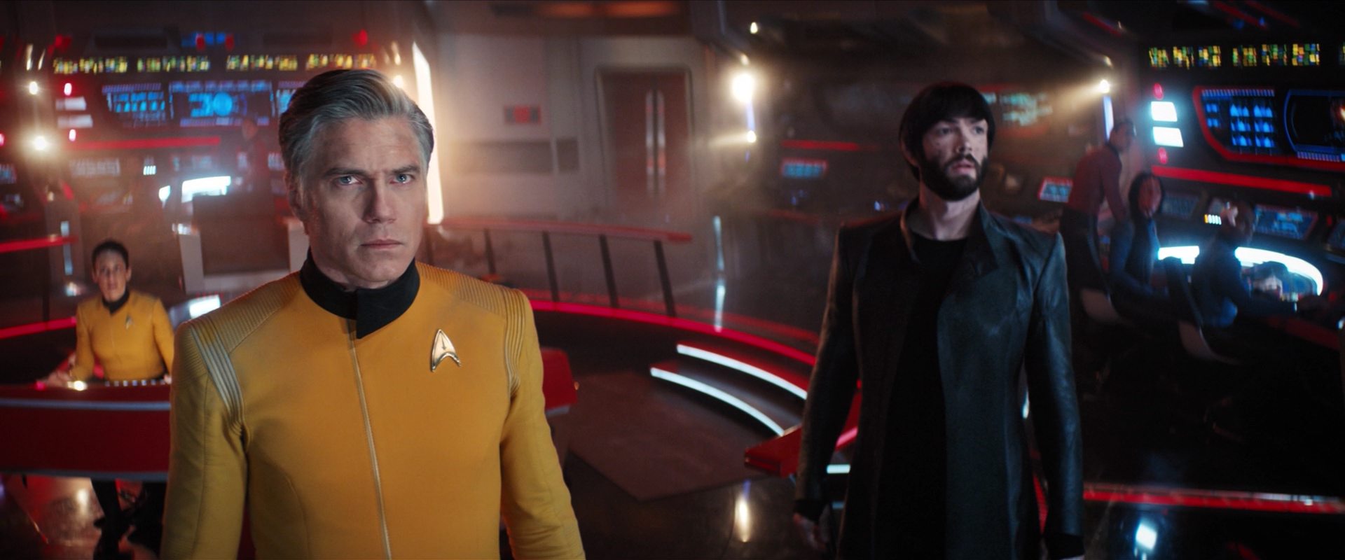 extant_StarTrekDiscovery_2x14-SuchSweetSorrowPart2_06525.jpg