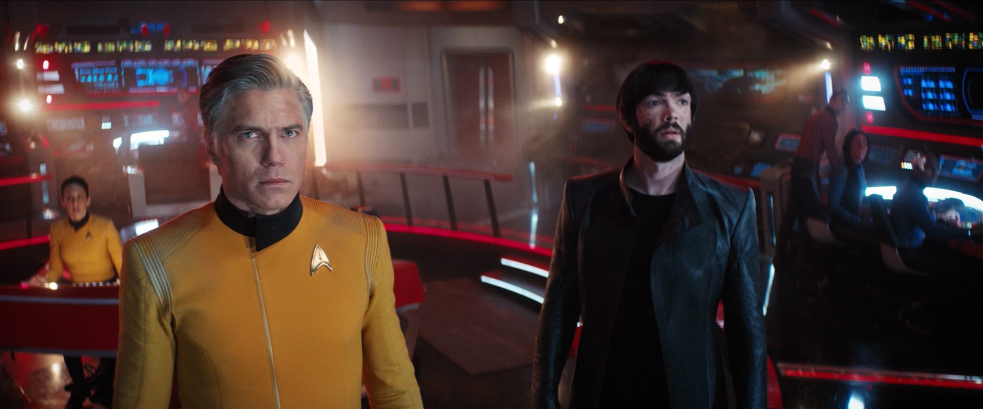 extant_StarTrekDiscovery_2x14-SuchSweetSorrowPart2_06527.jpg