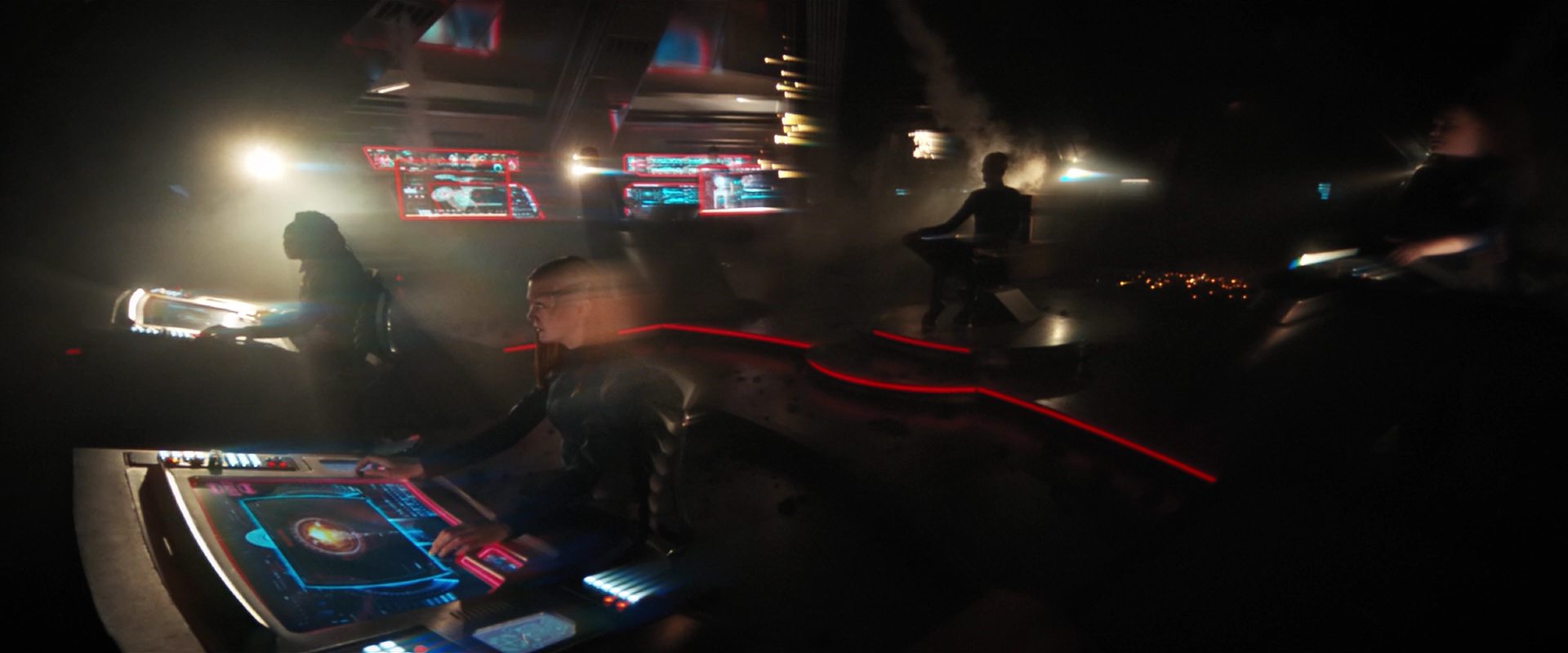 extant_StarTrekDiscovery_2x14-SuchSweetSorrowPart2_06579.jpg