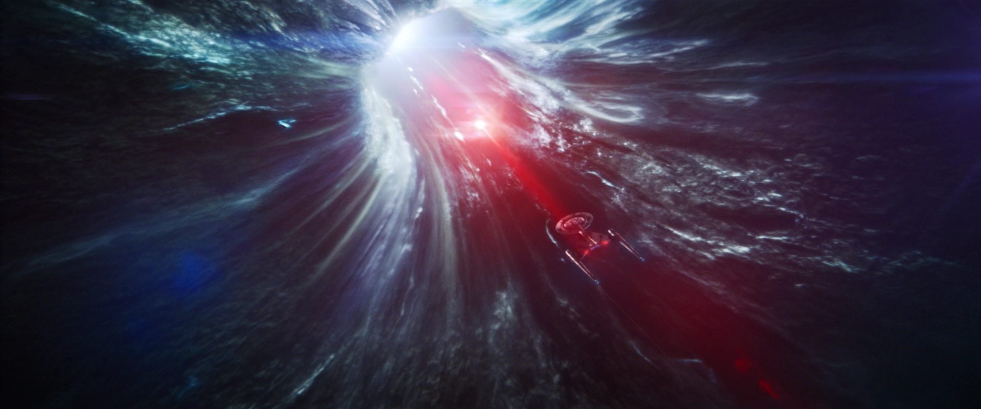 extant_StarTrekDiscovery_2x14-SuchSweetSorrowPart2_06593.jpg