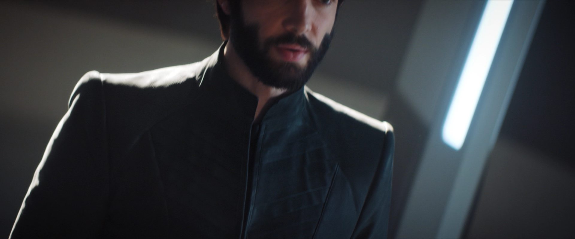 extant_StarTrekDiscovery_2x14-SuchSweetSorrowPart2_06799.jpg