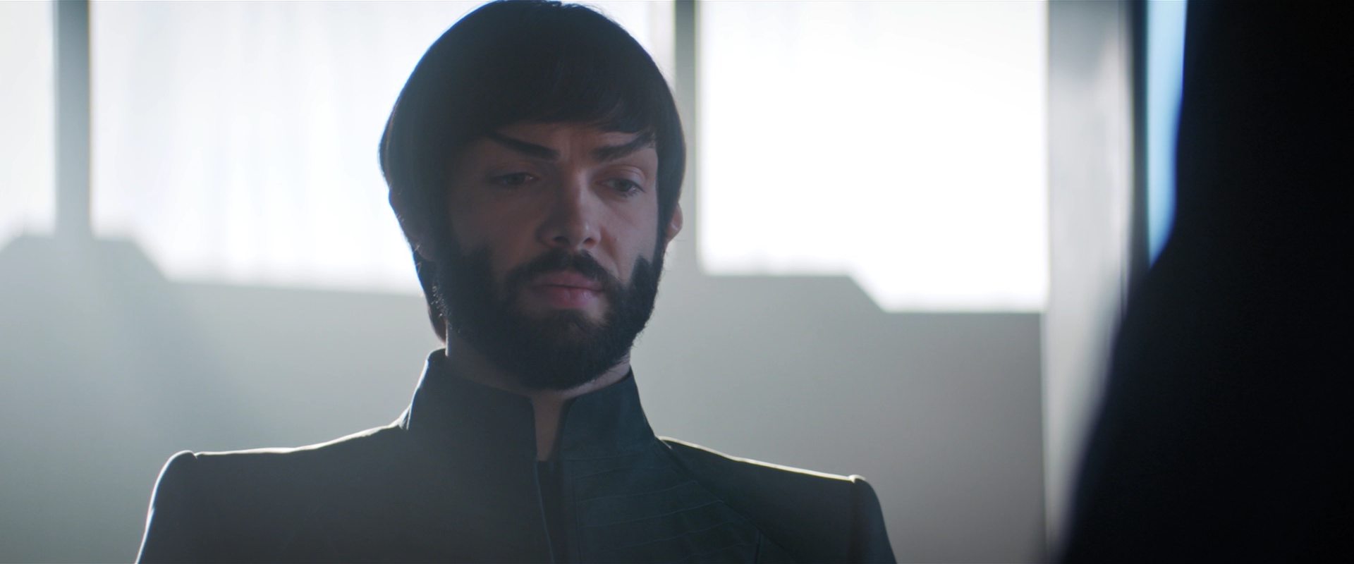 extant_StarTrekDiscovery_2x14-SuchSweetSorrowPart2_06816.jpg