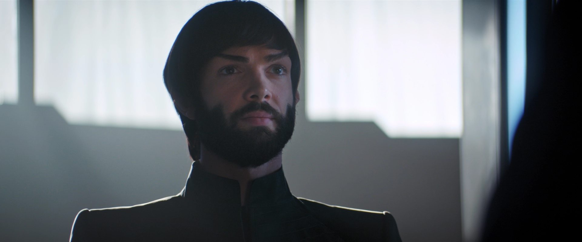 extant_StarTrekDiscovery_2x14-SuchSweetSorrowPart2_07098.jpg