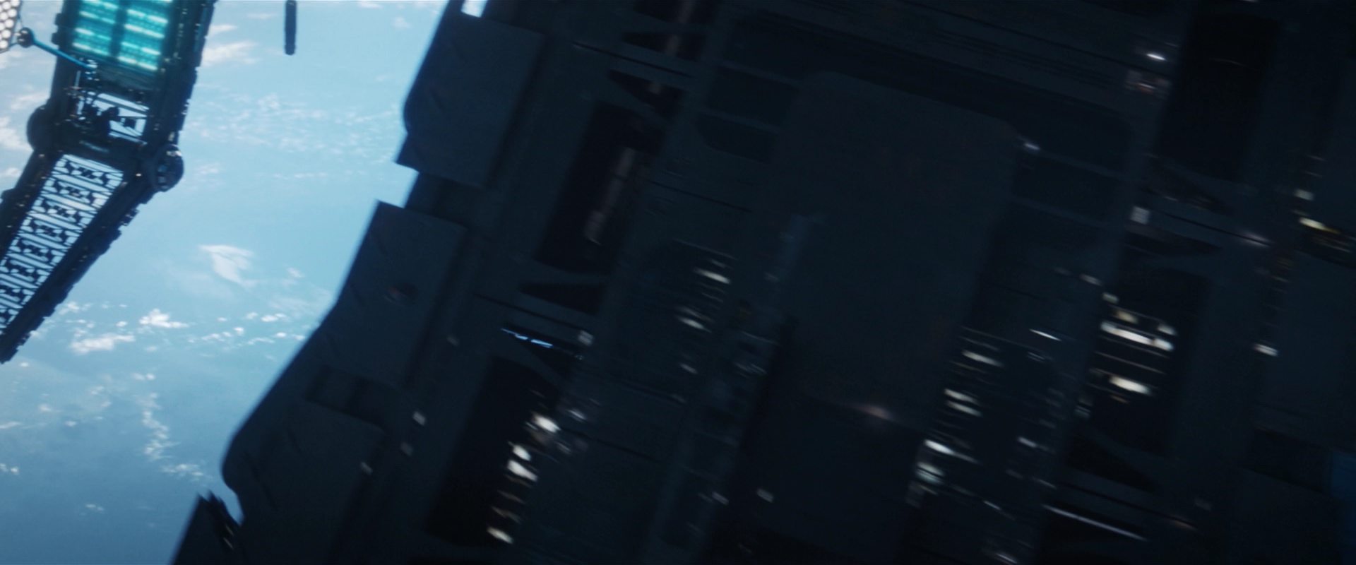 extant_StarTrekDiscovery_2x14-SuchSweetSorrowPart2_07131.jpg