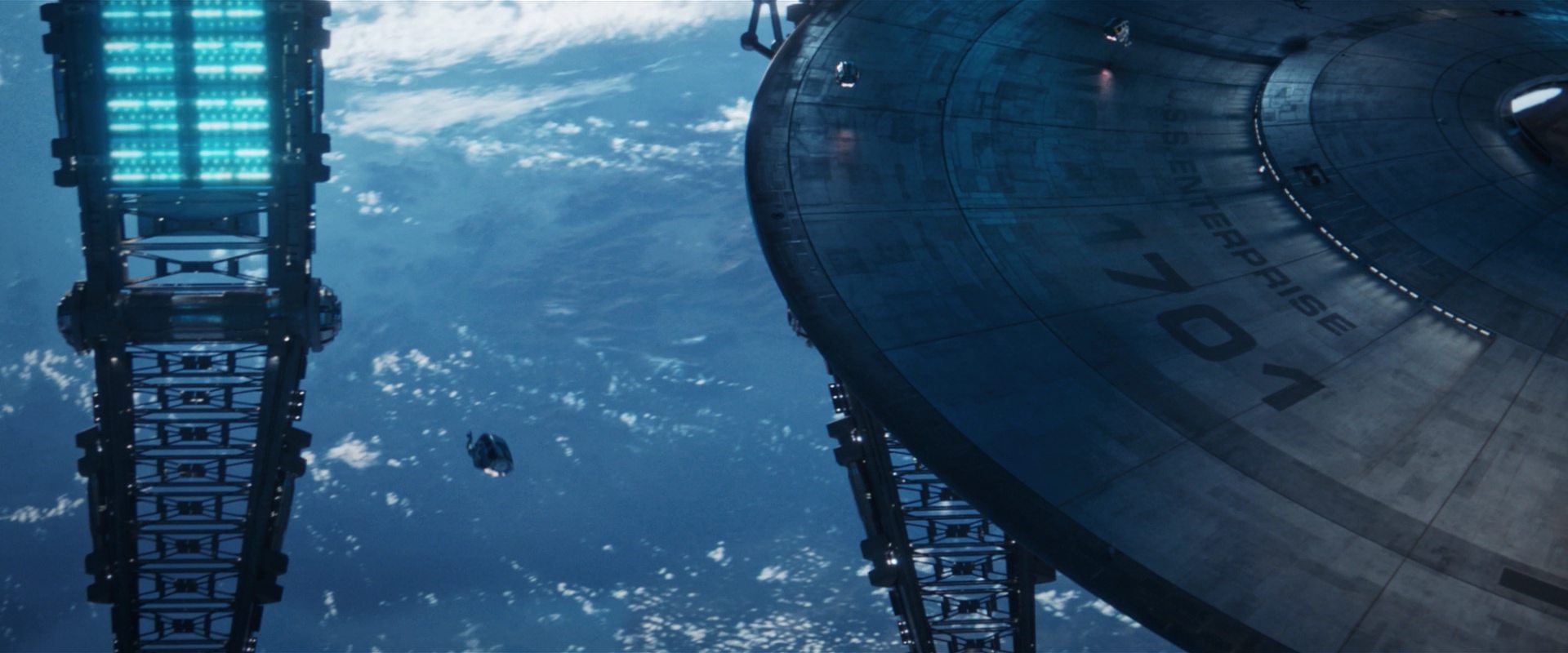 extant_StarTrekDiscovery_2x14-SuchSweetSorrowPart2_07137.jpg