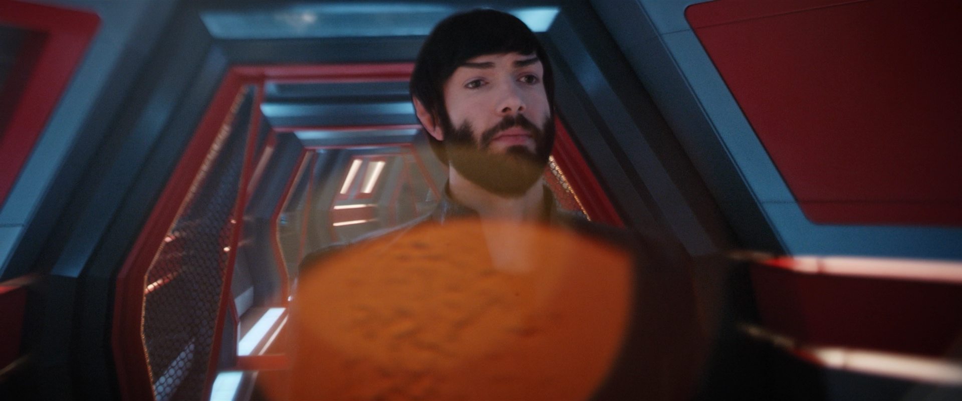 extant_StarTrekDiscovery_2x14-SuchSweetSorrowPart2_07230.jpg