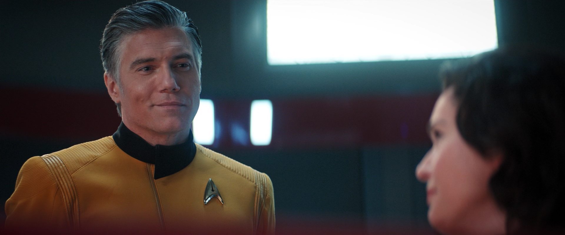 extant_StarTrekDiscovery_2x14-SuchSweetSorrowPart2_07490.jpg
