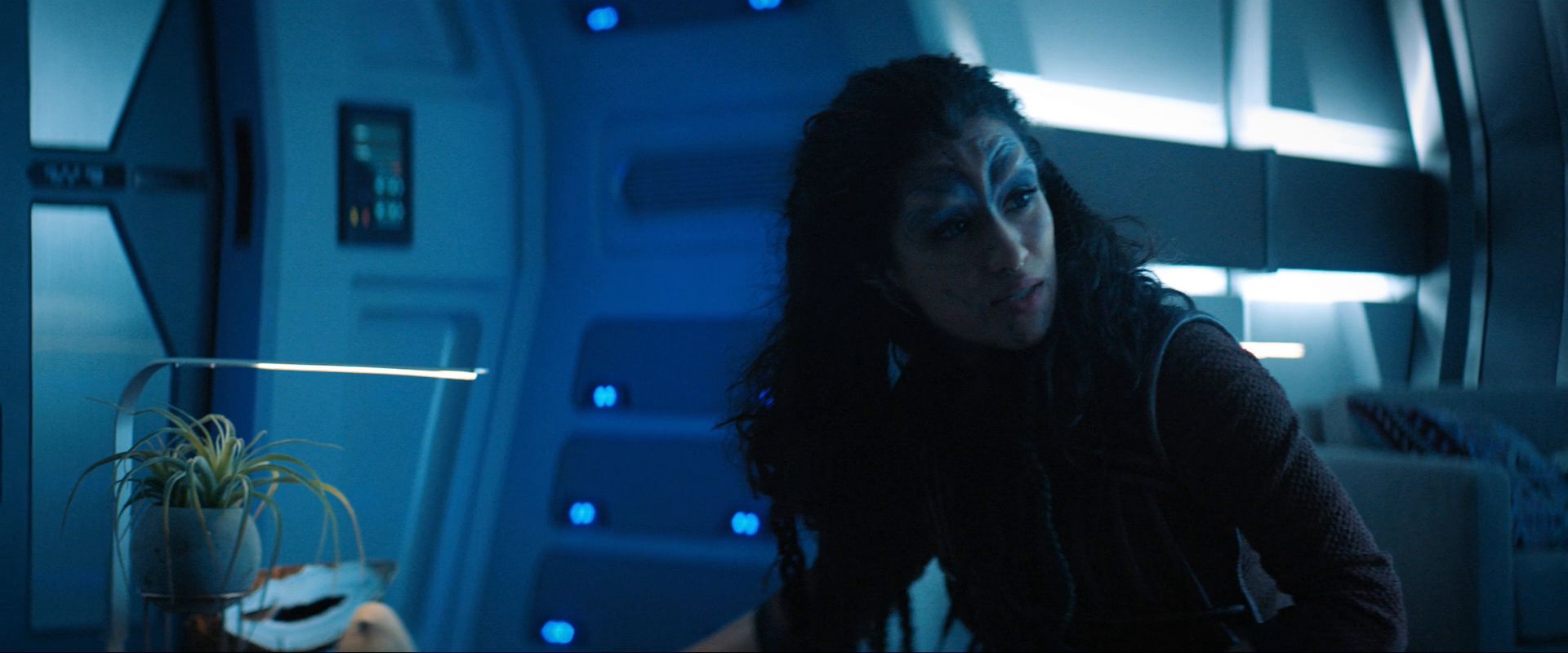 extant_StarTrekDiscovery_ShortTreks0001_Runaway_0809.jpg