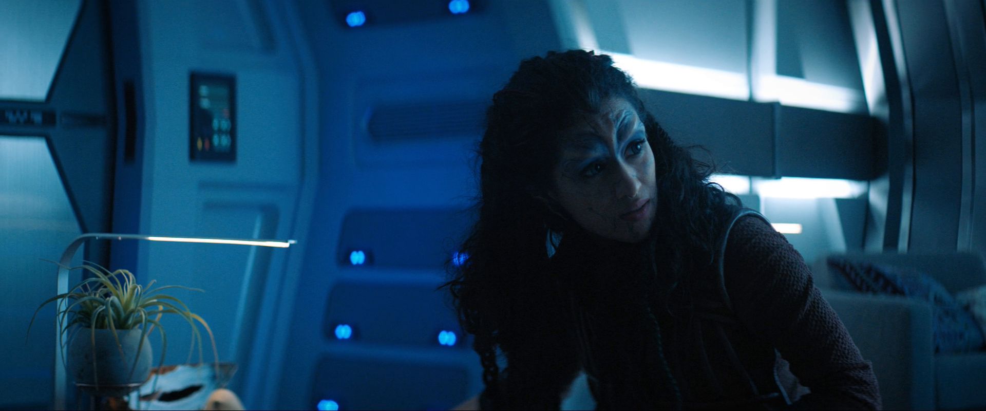 extant_StarTrekDiscovery_ShortTreks0001_Runaway_0812.jpg