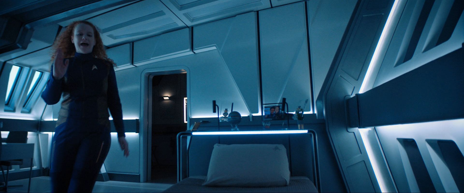 extant_StarTrekDiscovery_ShortTreks0001_Runaway_0900.jpg