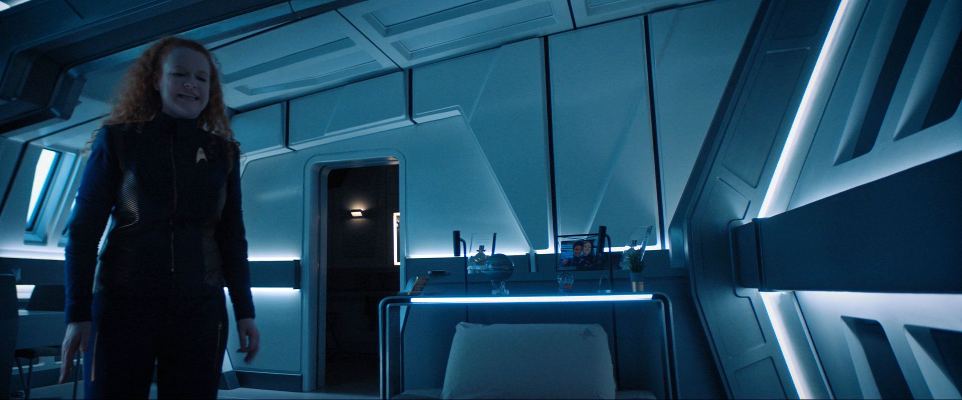 extant_StarTrekDiscovery_ShortTreks0001_Runaway_0902.jpg