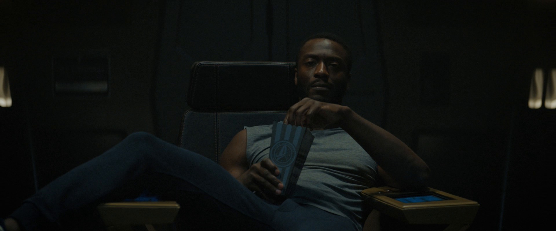 extant_StarTrekDiscovery_ShortTreks0002_Calypso_1052.jpg