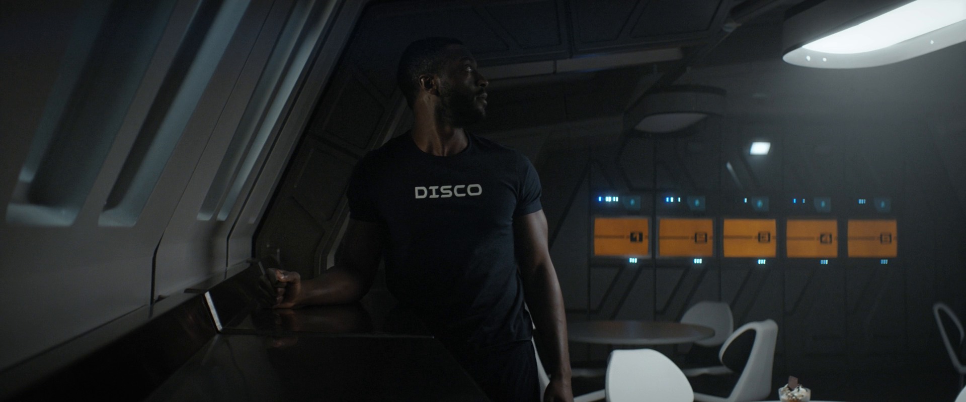 extant_StarTrekDiscovery_ShortTreks0002_Calypso_1115.jpg