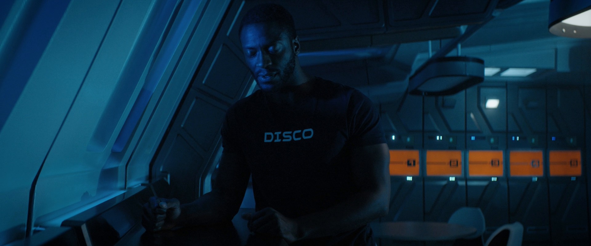 extant_StarTrekDiscovery_ShortTreks0002_Calypso_1176.jpg