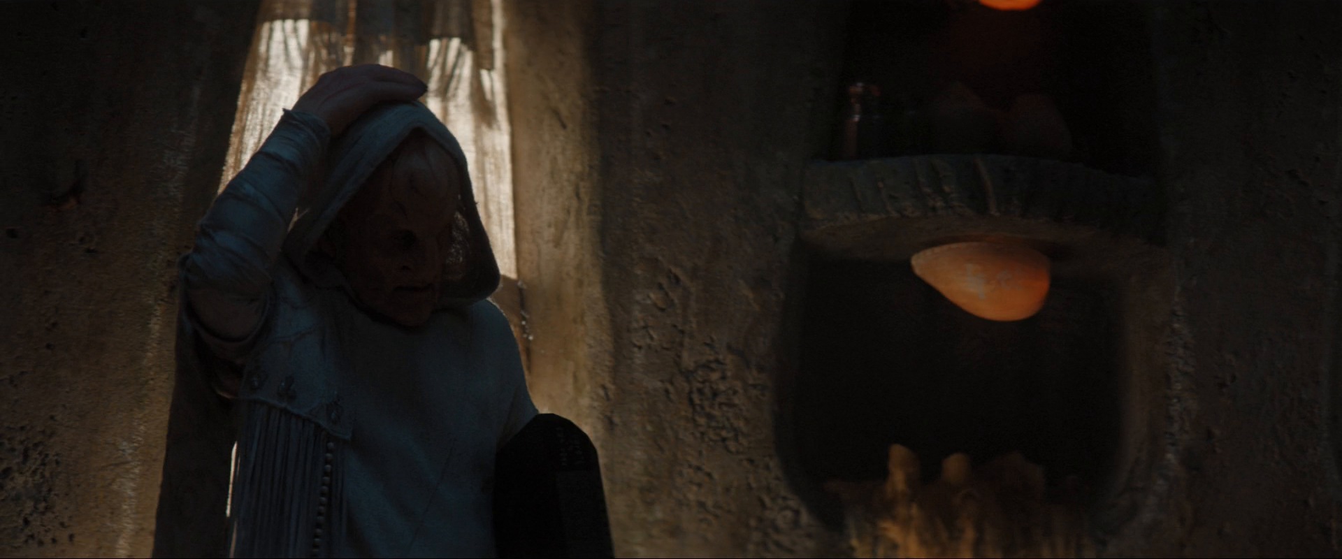 extant_StarTrekDiscovery_ShortTreks0003_TheBrightestStar_0271.jpg