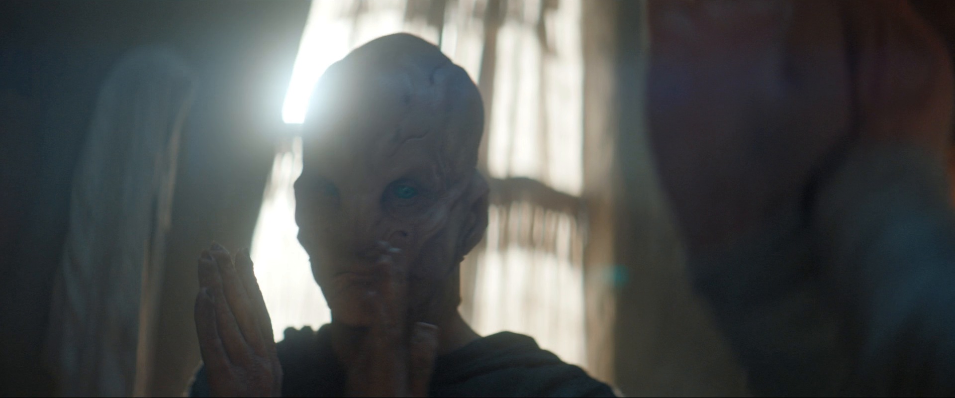 extant_StarTrekDiscovery_ShortTreks0003_TheBrightestStar_0336.jpg